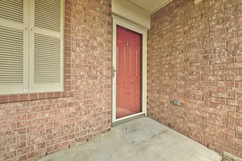 8612 Davis Oaks Trl, Austin TX 78748-6582 exterior