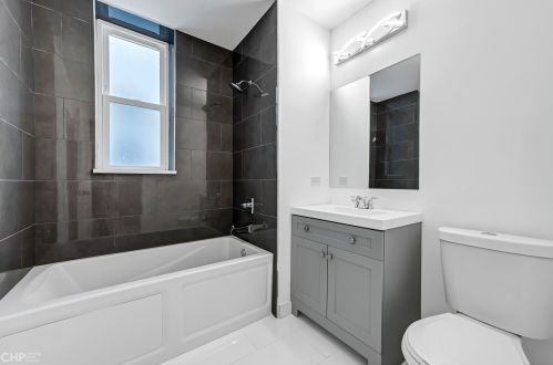 3416 Chicago Ave, Chicago IL 60651-4033 exterior