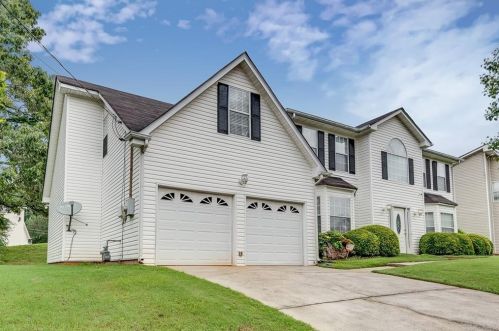 5936 Duren Meadows Dr, Lithonia, GA 30058-3593