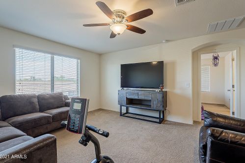 1930 Carson Rd, Phoenix AZ 85041-6614 exterior