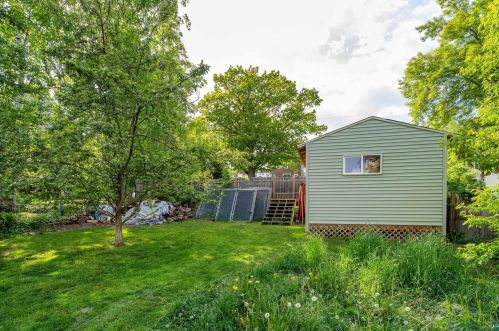 2423 5 St, Duluth MN 55812-1440 exterior