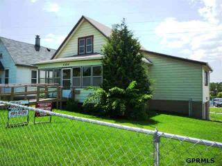 4204 29th St, Omaha, NE 68107-1524