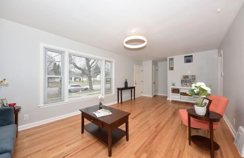 8006 Lisbon Ave, Milwaukee WI 53208-2052 exterior