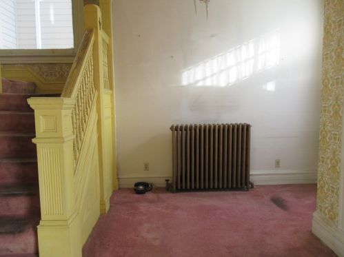 829 Euclid Ave, Pittsburgh PA 15206-1612 exterior