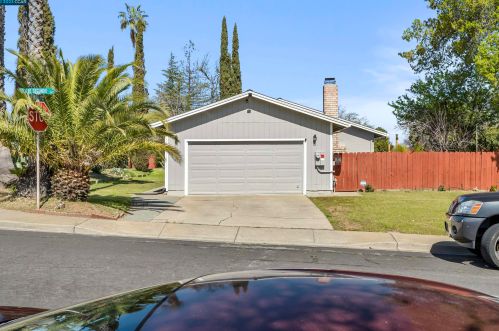 1650 Farm Bureau Rd, Concord CA  94519-1943 exterior