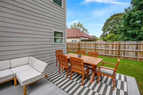 1136 Indale Pl, Atlanta GA  30310-3721 exterior