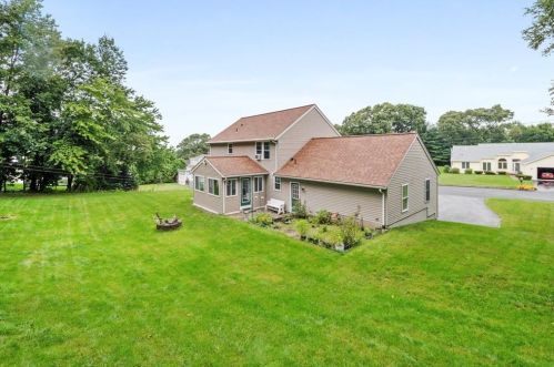 273 Oregon Ave, Woonsocket RI  02895-4959 exterior