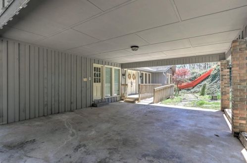 1398 Lakeshore Cir, Gainesville GA 30501-1500 exterior