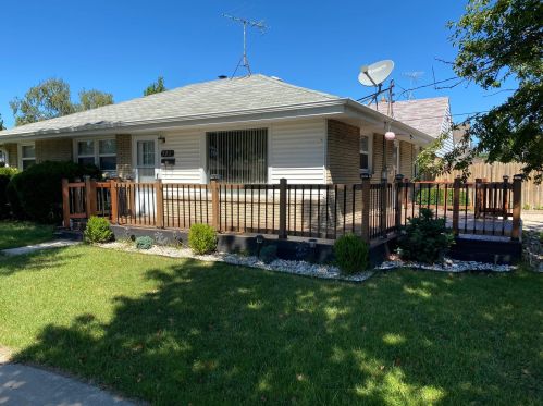 526 Allerton Ave, Milwaukee, WI 53207-4918