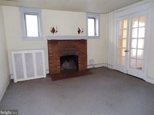 1304 Main St, Darby PA 19023-2619 exterior