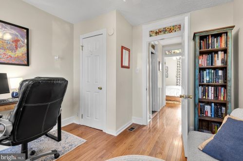 532 Newton Pl, Washington DC  20010-1710 exterior