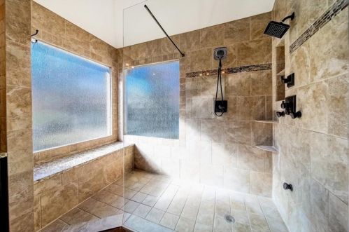 4350 Canterbury Walk Dr, Duluth GA 30097-8160 exterior