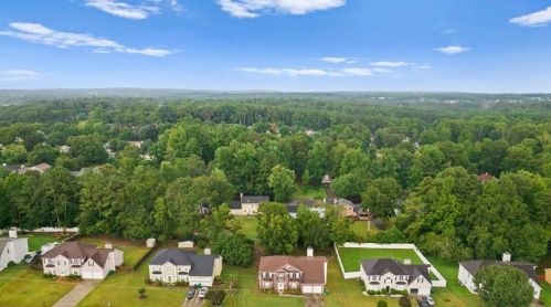 5961 Duren Mdw Dr, Lithonia GA 30058-3592 exterior