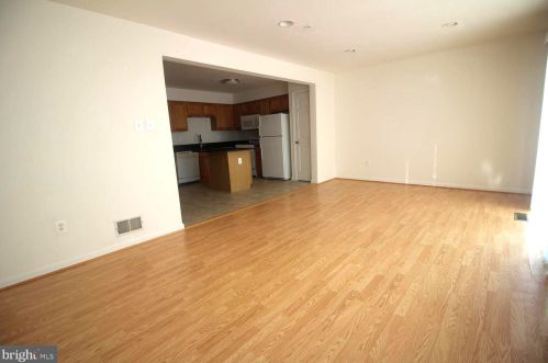 10410 Heathside Way, Rockville MD  20854-6345 exterior