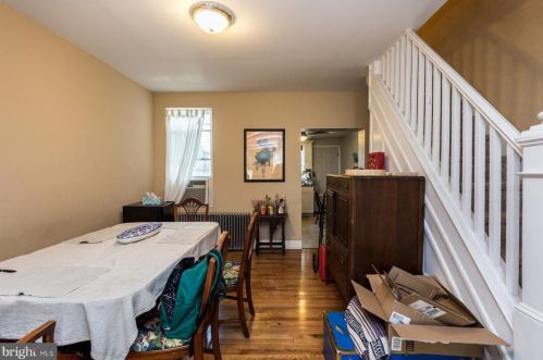 443 Emily St, Philadelphia PA  19148-2504 exterior