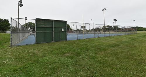 2988 Herman St, Milwaukee WI  53207-2472 exterior