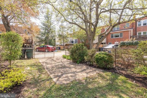 5 Maple St, Alexandria VA 22301-2603 exterior