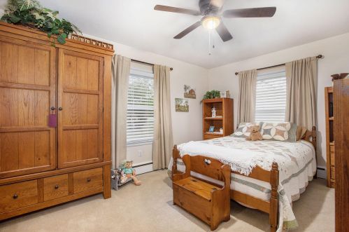 6734 Oakland Dr, Kalamazoo MI 49024-3343 exterior