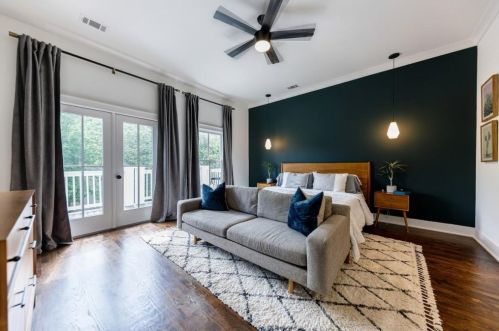 62 Montgomery St, Atlanta GA  30307-2844 exterior