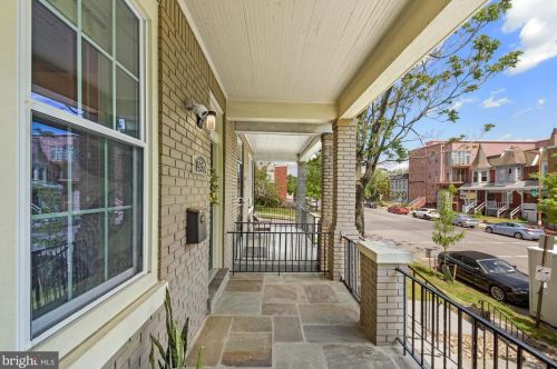 1936 4th St, Washington DC  20002-1251 exterior