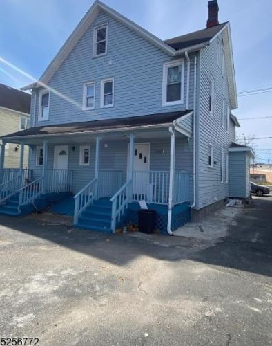 82 Pequannock St, Dover NJ 07801-3442 exterior