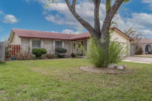 12005 Acorn Creek Trl, Austin TX  78750-1420 exterior