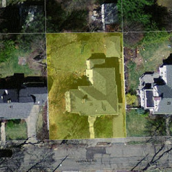 35 Vineyard Rd, Newton MA 02459-1003 aerial view