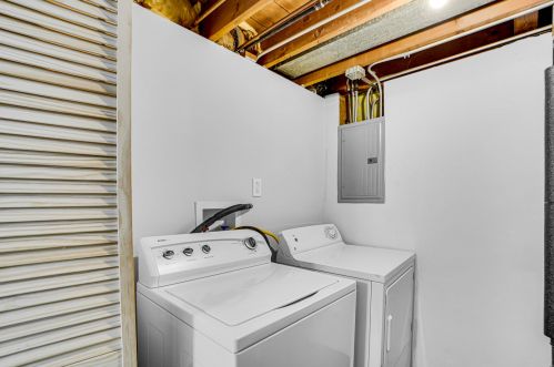 1652 Leclaire Ave, Chicago IL 60638-2145 exterior