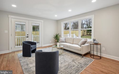 9920 Woodburn Rd, Silver Spring MD  20901-2731 exterior