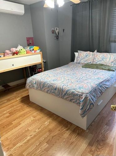 332 Hawthorne Ave, Derby CT 06418-1119 exterior