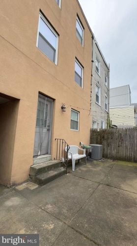 115 Allen St, Philadelphia PA 19125-4101 exterior