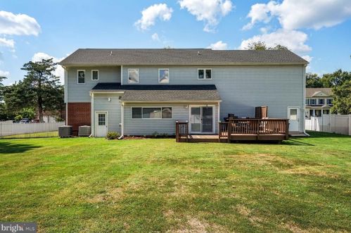 5247 Mitchell St, Alexandria VA 22312-2126 exterior