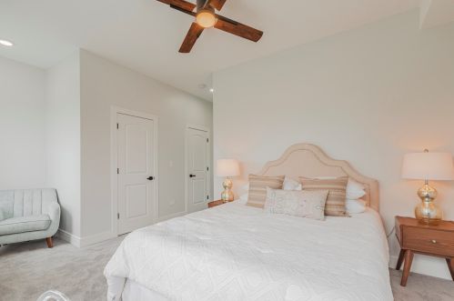 1624 Peterson Ave, Chicago IL  60660-2417 exterior