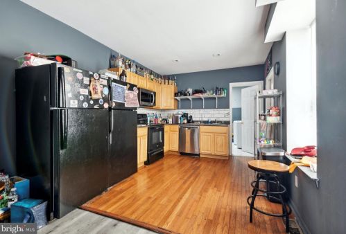 1813 Bouvier St, Philadelphia PA  19121-3305 exterior