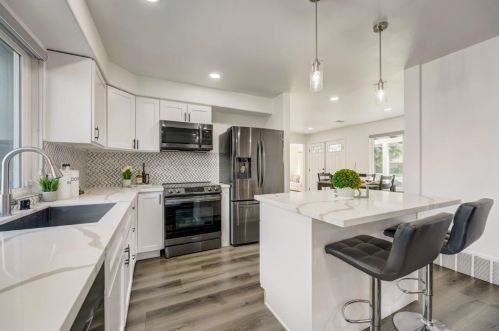 713 River Park Dr, San Jose CA  95111-1552 exterior