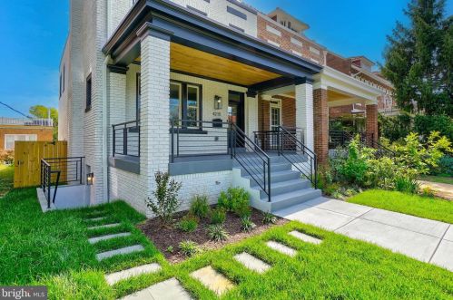 4215 16th St, Washington DC  20011-7005 exterior