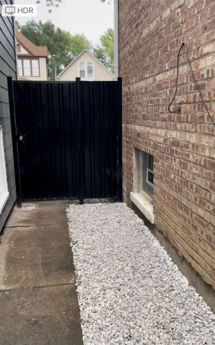 6736 Claremont Ave, Chicago IL 60643-6421 exterior