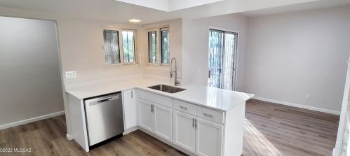 5825 Placita Esplendora, Tucson AZ  85718-4522 exterior