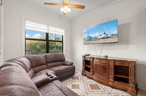 5270 42 St, Naples FL 34116-5926 exterior