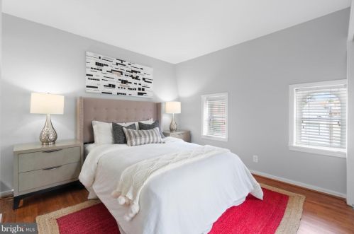 716 13th St, Washington DC  20002-4463 exterior