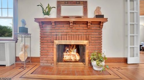 18 Pierson Rd, Maplewood NJ 07040-3409 exterior