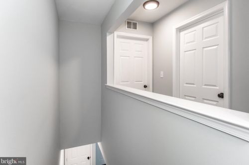 1915 Franklin St, Philadelphia PA 19122-2015 exterior