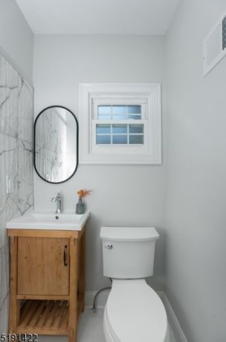 49 Elmwood Ave, Montclair NJ  07042-4531 exterior