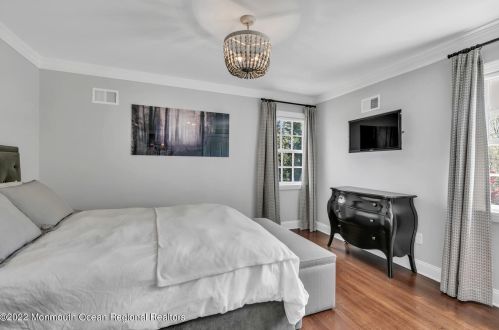 4 Tuxedo Rd, Locust NJ 07760-1825 exterior