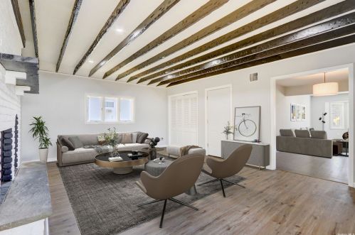 14 Gannet Dr, Commack NY 11725-4903 exterior