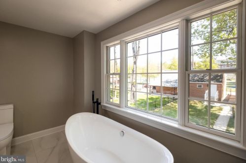 7725 16th St, Washington DC  20012-1460 exterior