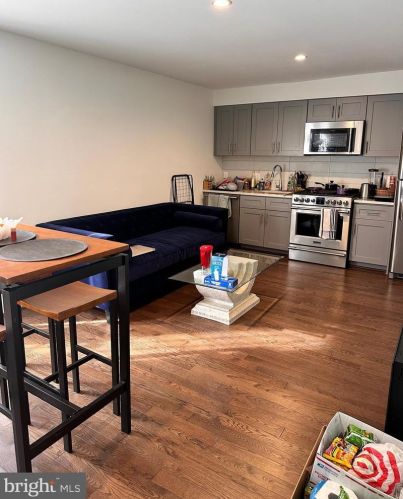 7723 Alaska Ave, Washington DC  20012-1400 exterior