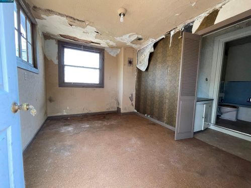 1208 Evelyn, Berkeley CA 94706-1311 exterior