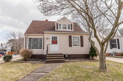 5763 46 St, Cleveland OH  44134-2405 exterior