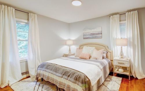 955 Church St, Smyrna GA 30080-3566 exterior